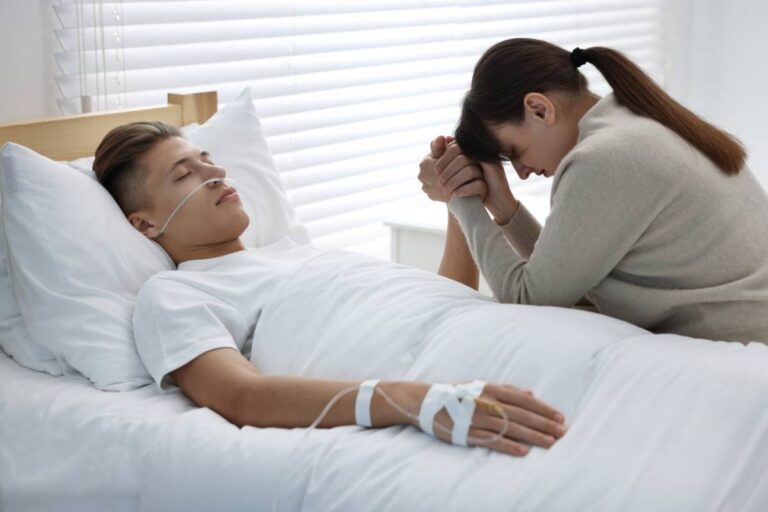 A Woman Says Her Brother Got Furious When She Refused to Help Him Move Around Her Husband's Medical Procedure, and She Finally Cut Him Off