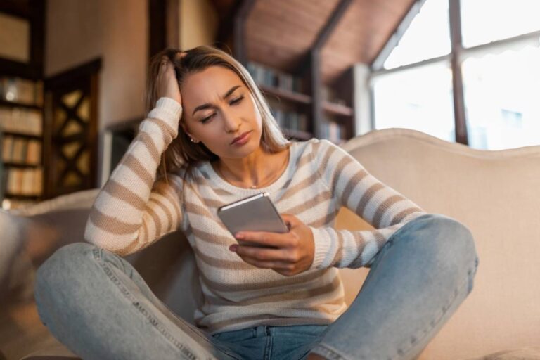 A Woman Says Her Sister Kept Sending Religious Messages After She Left the Family's Faith, Until One Quote Made Her Wish She Had Never Asked Where It Came From